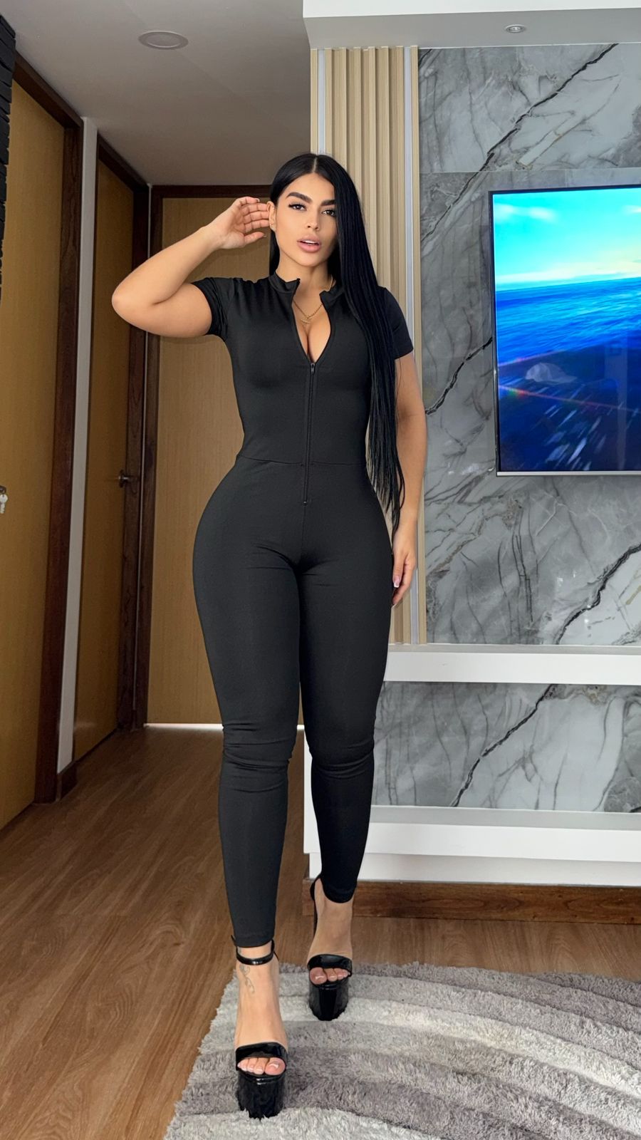 ENTERIZO BASICO CON MANGAS